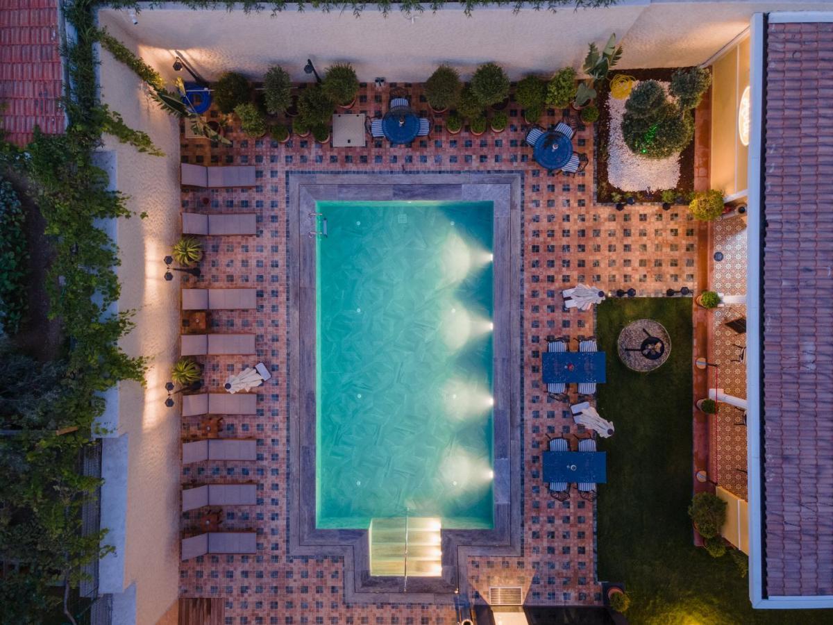 Motif Hotel Cesme Exterior photo